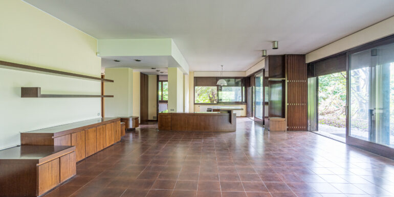 Roda House-villa Airolo-via pozzi 11