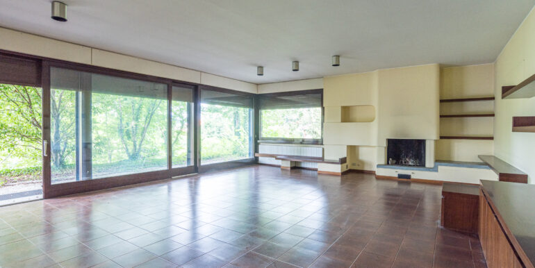 Roda House-villa Airolo-via pozzi 11