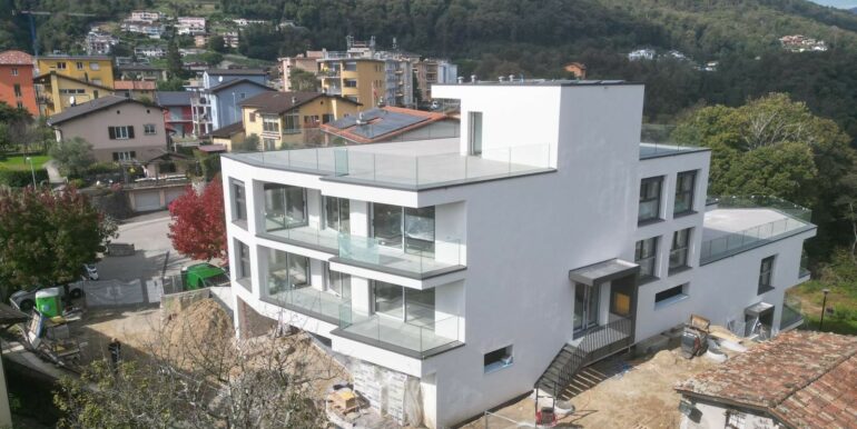 CANOBBIO – DUPLEX IN RESIDENZA RHOSE