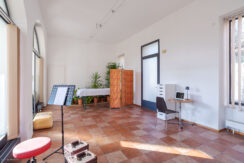 MORBIO INFERIORE – NEGOZIO / UFFICIO FRONTE STRADA