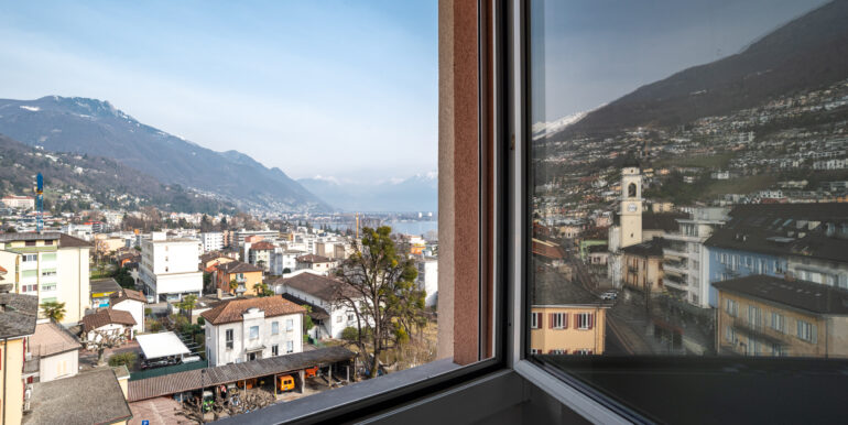 MINUSIO – ATTICO CON SPLENDIDA VISTA LAGO