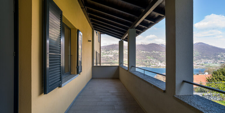 ARASIO / COLLINA D'ORO - VIVERE UN PEZZO DI STORIA