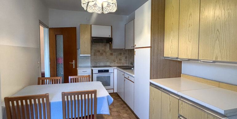 BALERNA – 3.5 LOCALI: PRATICITA’ E COMODITA’ IN UN’UNICA SOLUZIONE.