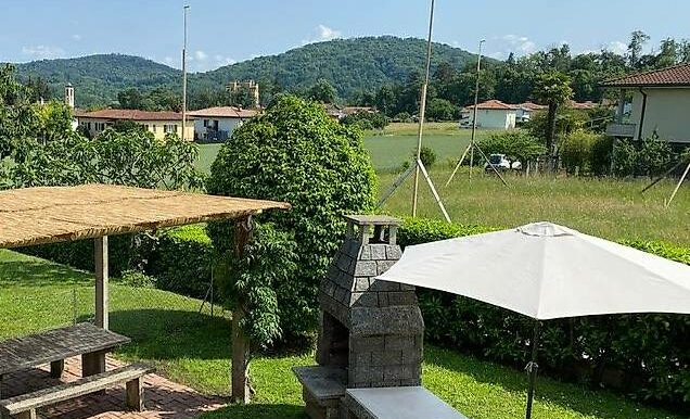 STABIO - VILLA SINGOLA CON GIARDINO E DOPPIA SOLUZIONE ABITATIVA